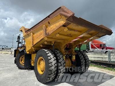 CAT 770G 剛性傾卸卡車