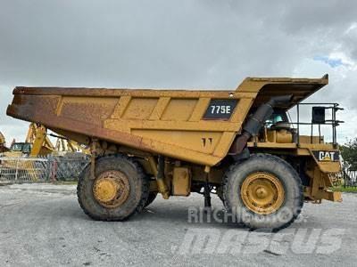 CAT 775E 剛性傾卸卡車