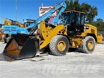 CAT 938M 輪胎式裝載機