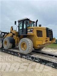 CAT 938M 輪胎式裝載機
