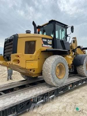 CAT 938M 輪胎式裝載機
