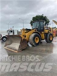CAT 966M 輪胎式裝載機
