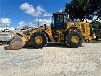CAT 980M 輪胎式裝載機