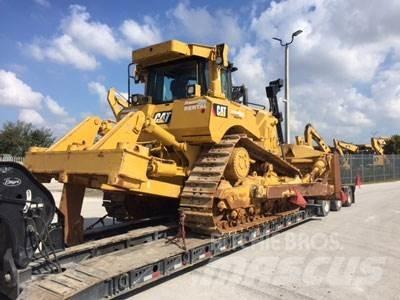 CAT D8T 履帶推土機