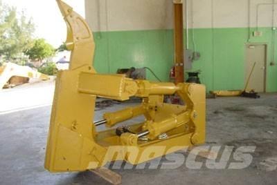 CAT D8T /D8R Ripper, S/S 其他組件