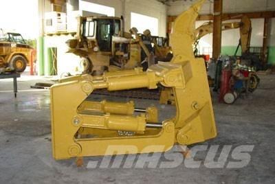 CAT D8T /D8R Ripper, S/S 其他組件