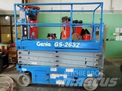 Genie GS2632 剪式升降機
