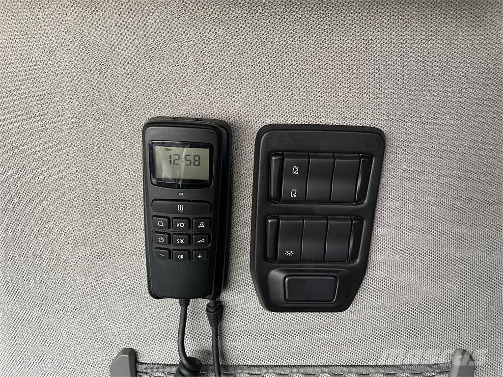 Scania S560 2950 曳引機組件