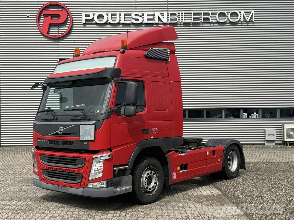 Volvo FM370 曳引機組件