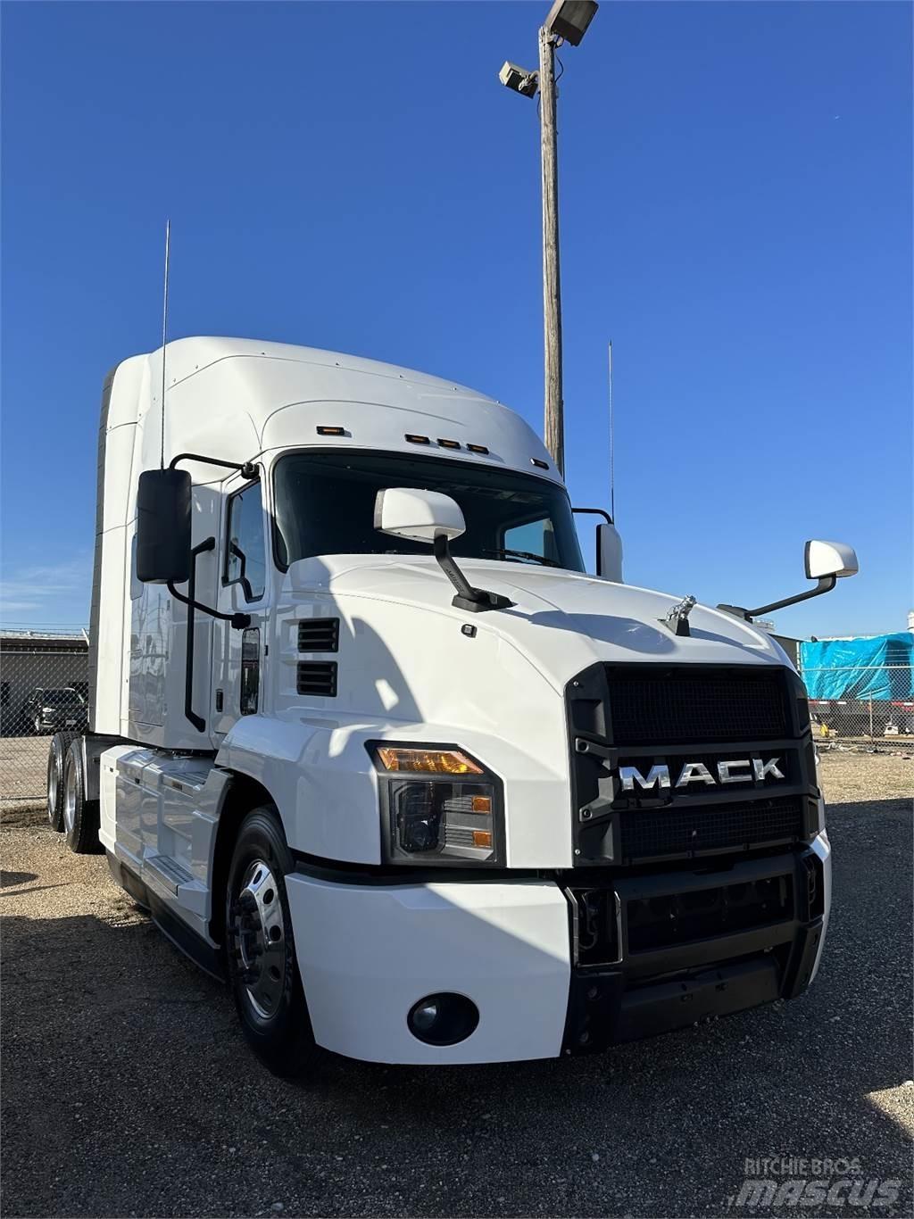 Mack ANTHEM 曳引機組件