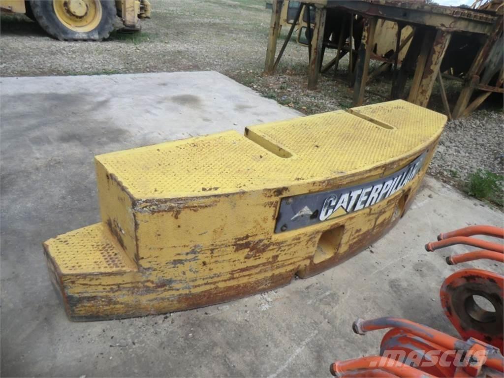 CAT 231D 底盤和懸架