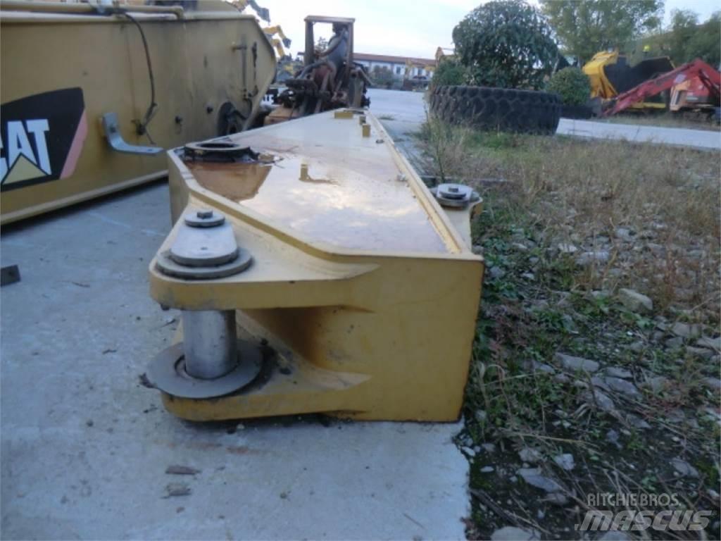 CAT 312D 底盤和懸架