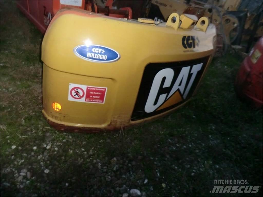 CAT 312D 底盤和懸架