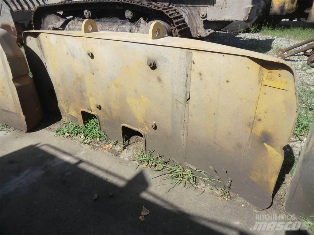 CAT 317B 底盤和懸架