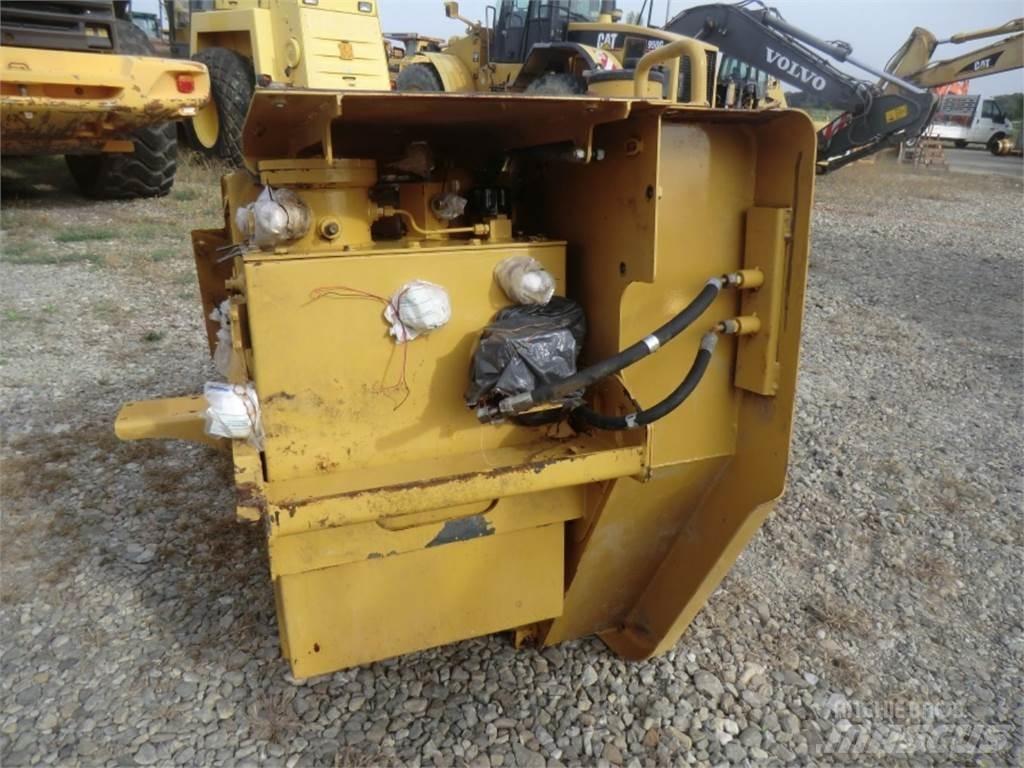 CAT 323D 其他