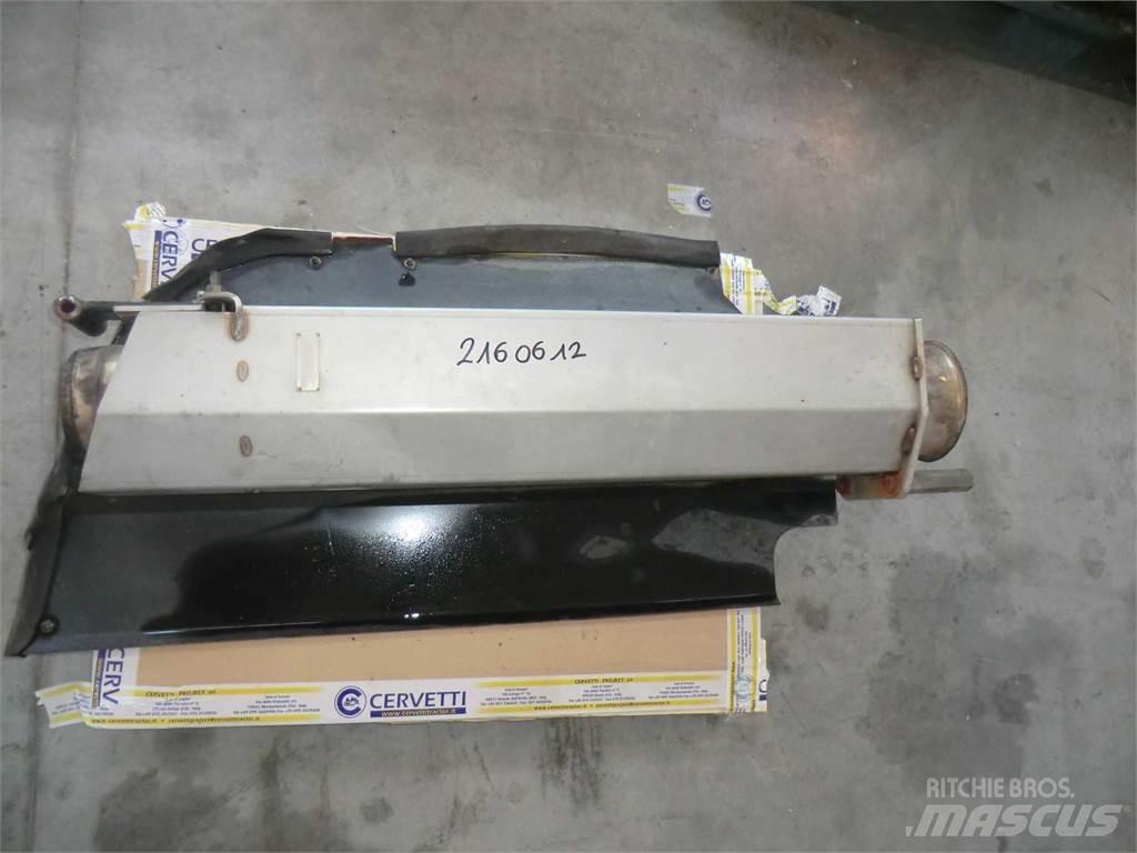CAT 735 底盤和懸架