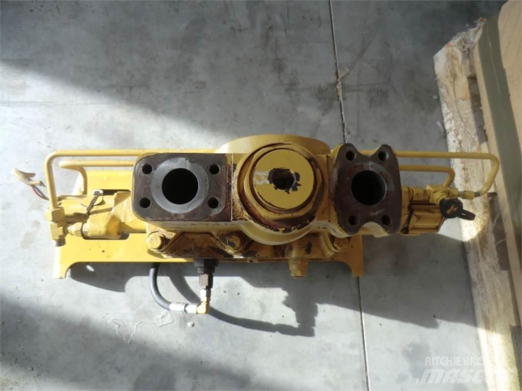 CAT 735 其他