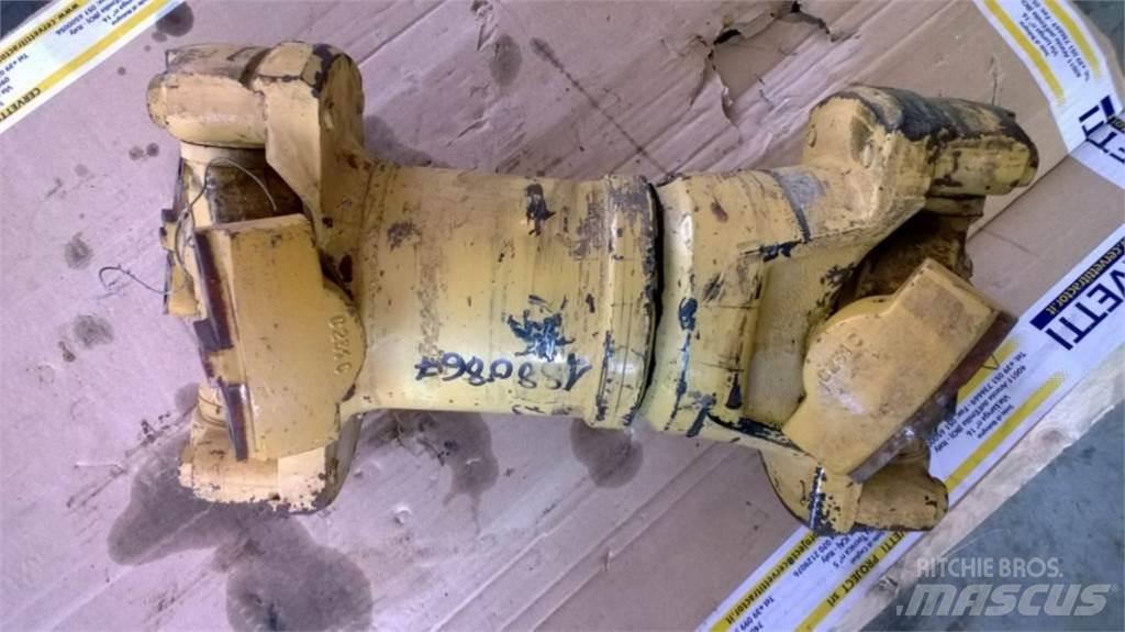 CAT 735 其他