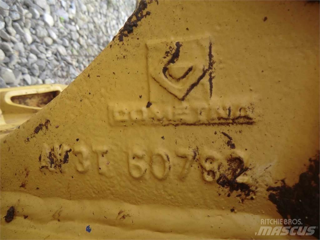 CAT 735 底盤和懸架