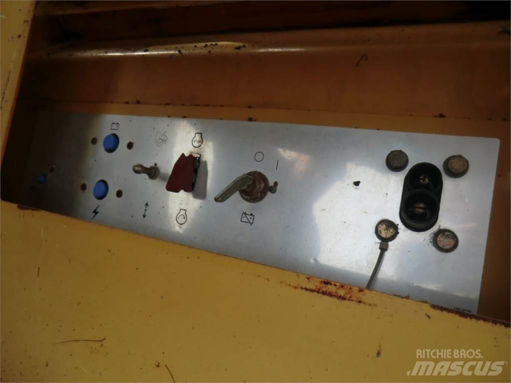 CAT 735 底盤和懸架
