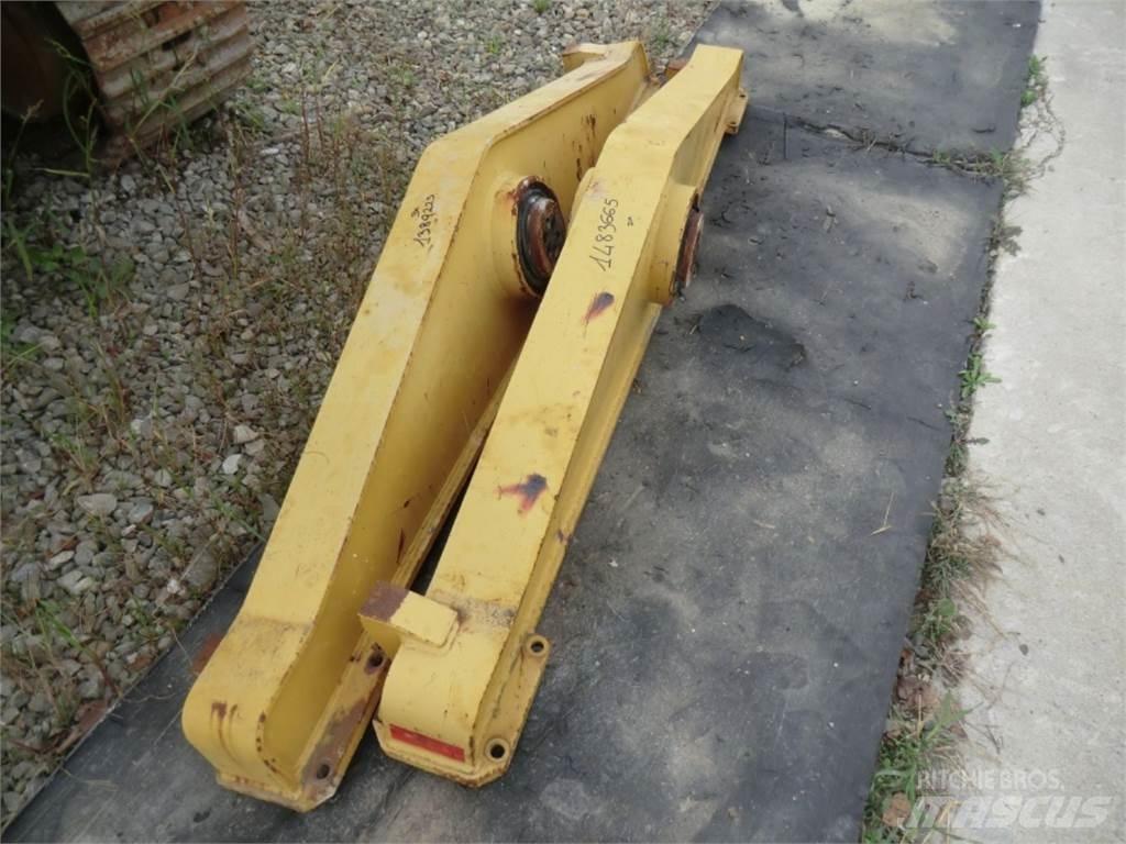 CAT 735 其他
