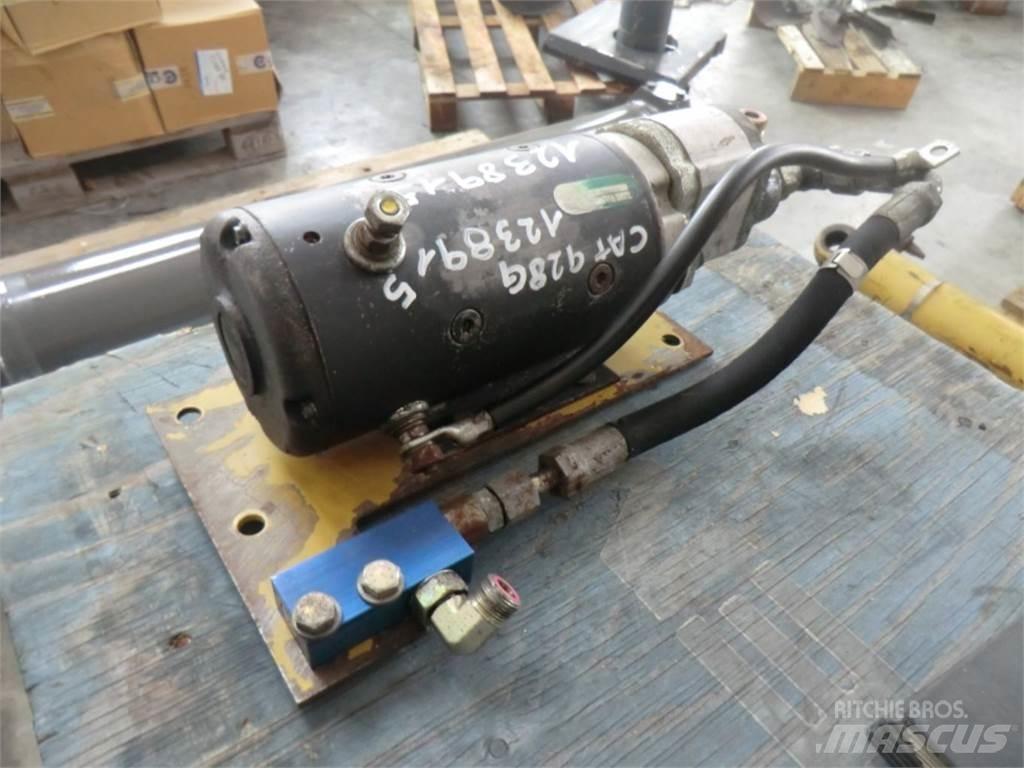 CAT 928G 其他