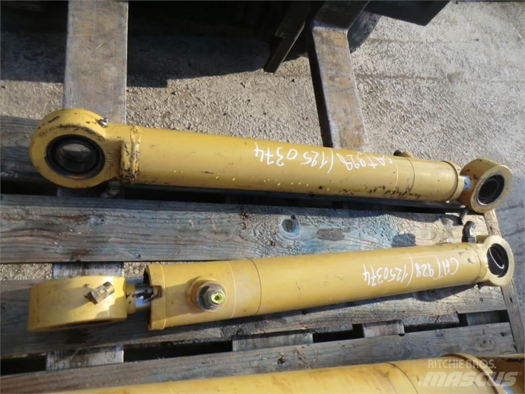 CAT 928G 其他