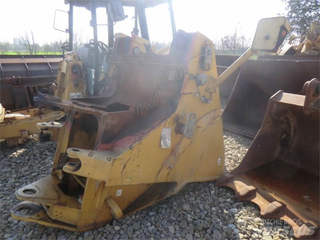 CAT 962H 底盤和懸架