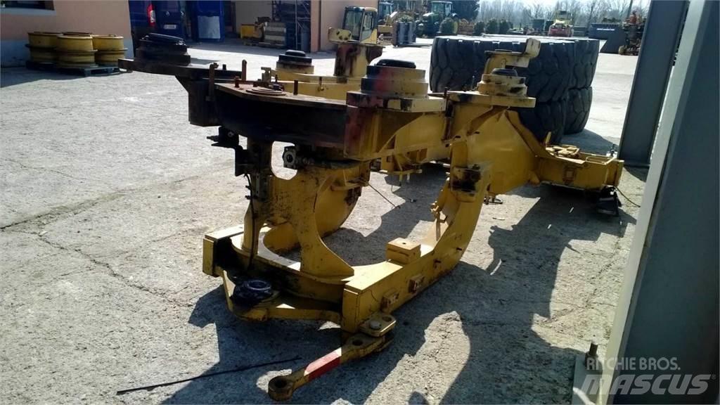CAT 962H 底盤和懸架