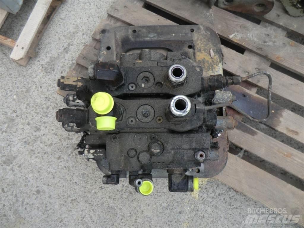 CAT 963D 其他