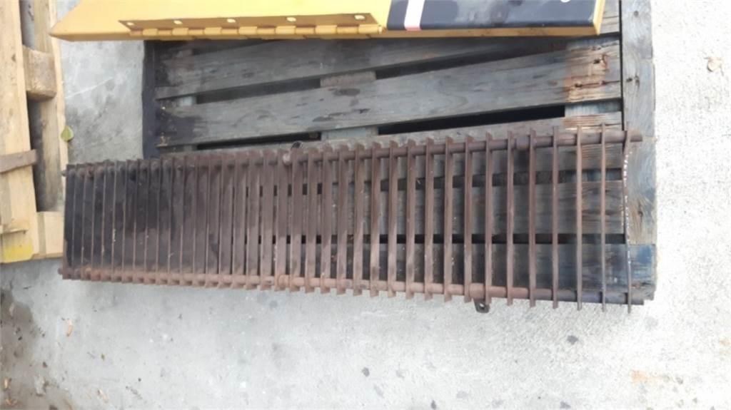 CAT 988H 底盤和懸架