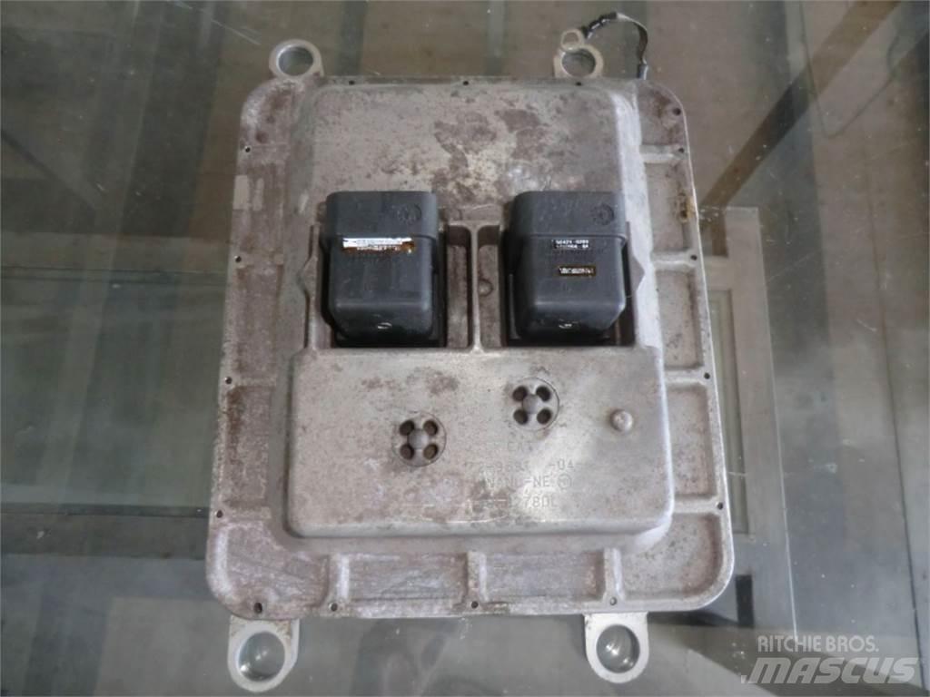 CAT 988H 其他