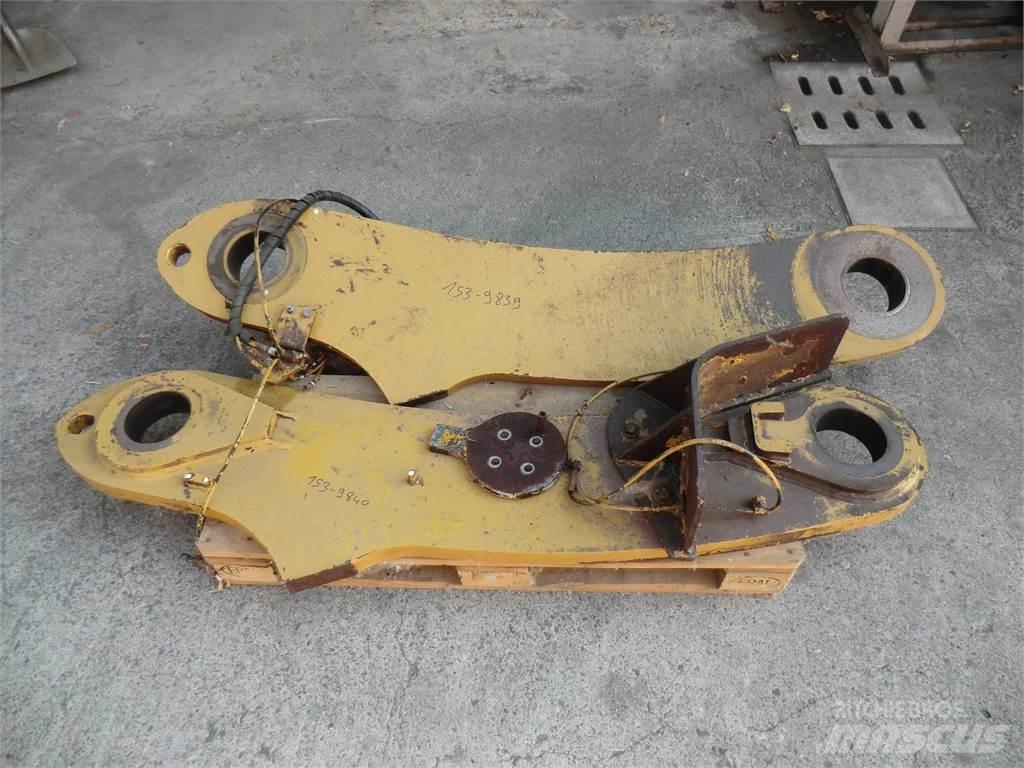 CAT 988H 底盤和懸架