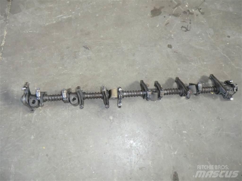 CAT D333 引擎/發動機