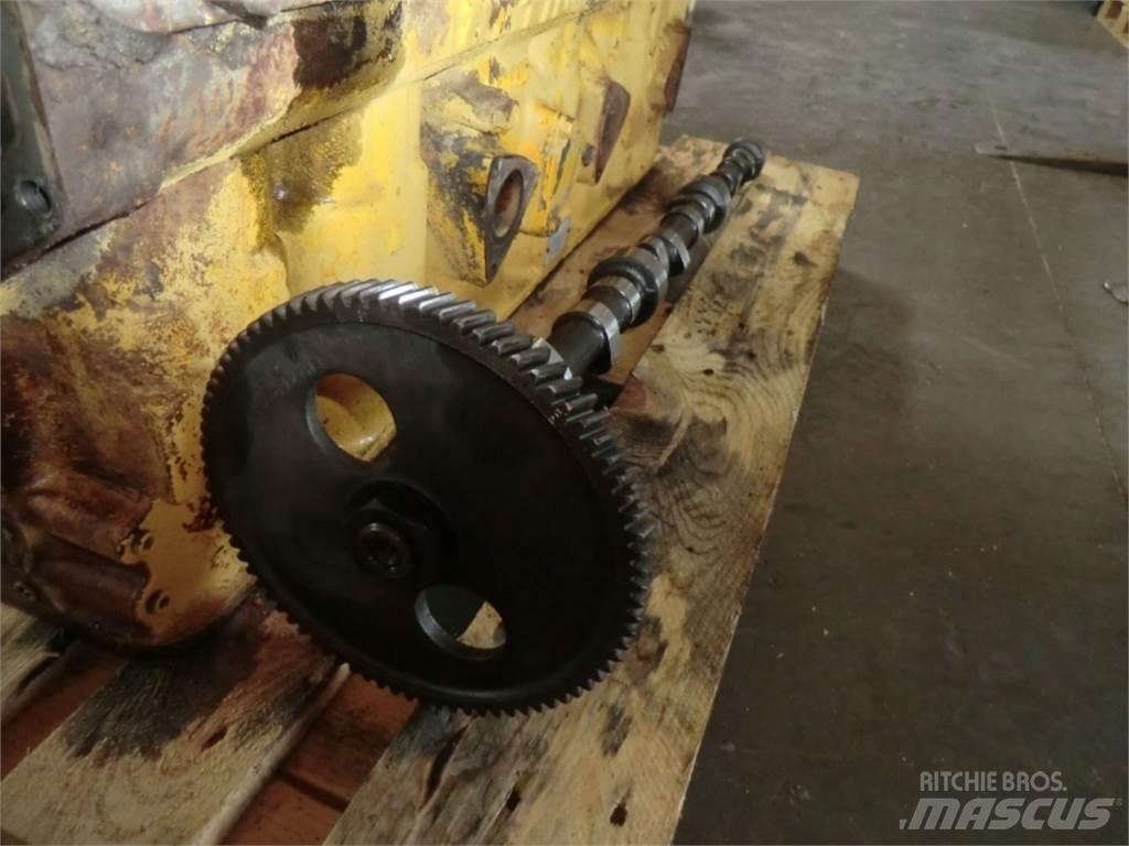 CAT D333 引擎/發動機