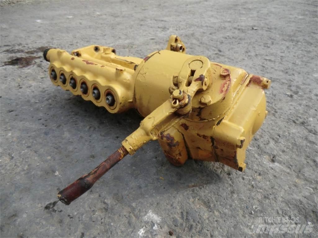 CAT D333 引擎/發動機