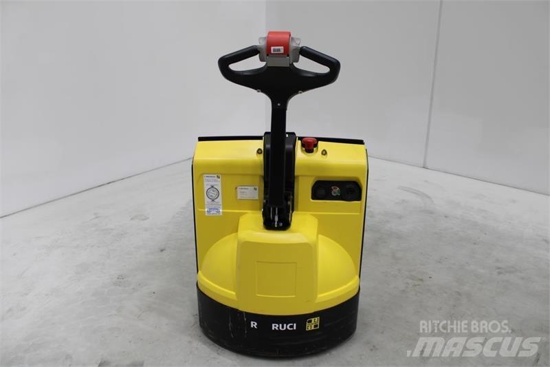 Hyster P1.6 低架升降機