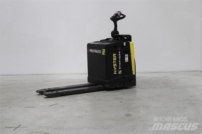 Hyster P2.0S 平台型低架升降機