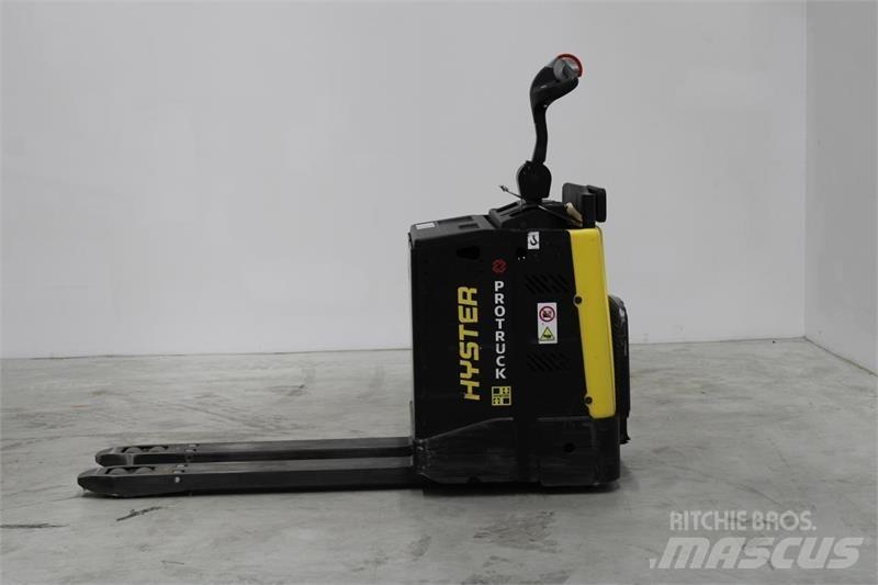 Hyster P2.0S 平台型低架升降機