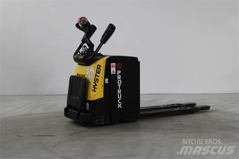 Hyster P2.0S 平台型低架升降機