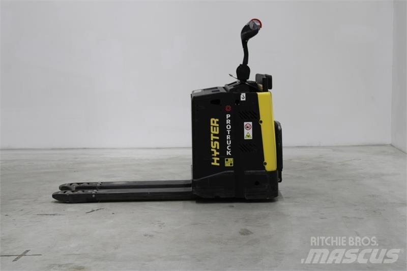 Hyster P2.0S 平台型低架升降機