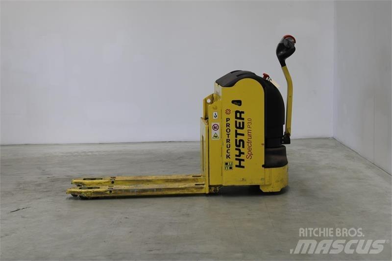 Hyster P3.0 低架升降機