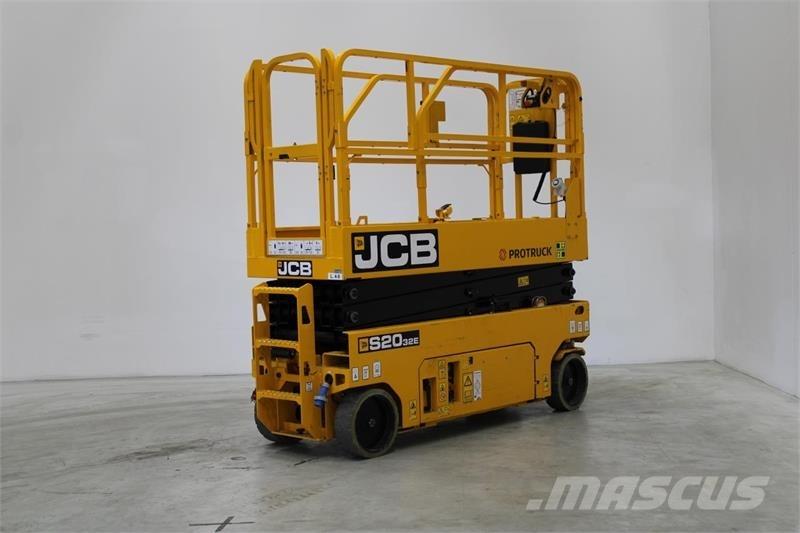 JCB S2032E 剪式升降機