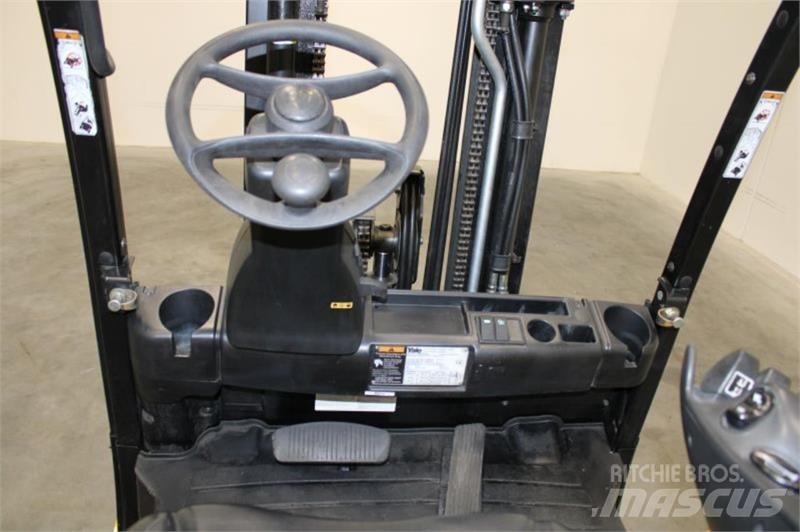 Yale ERP25VL 電動堆高機