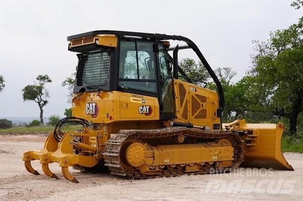 CAT D3 履帶推土機