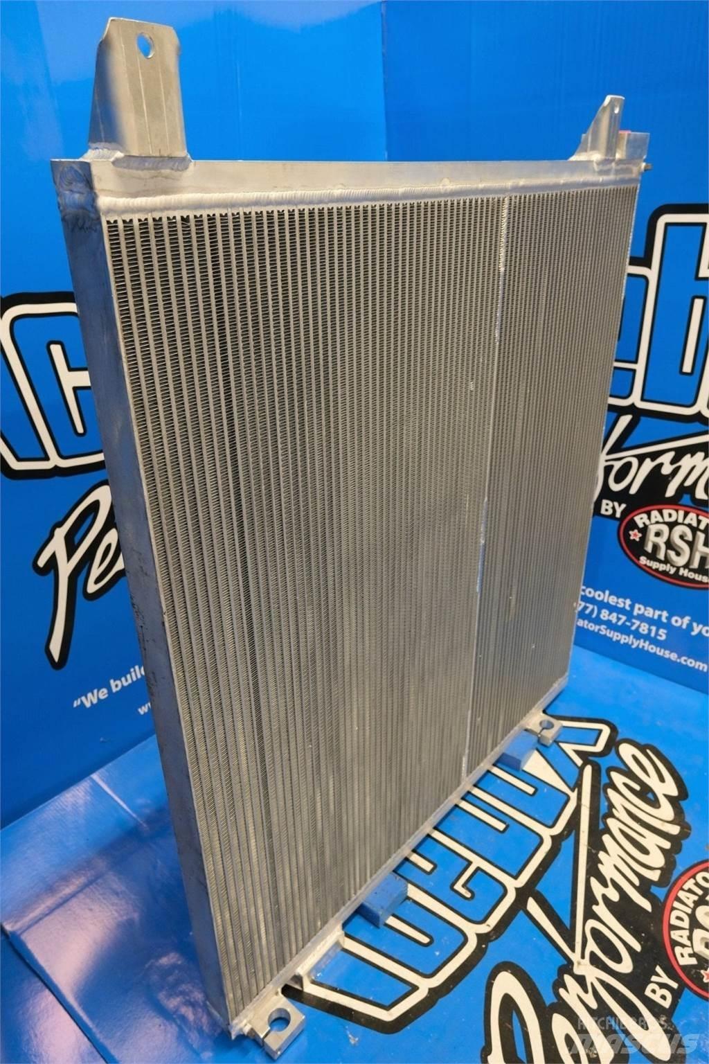 CAT 245 散熱器/水箱