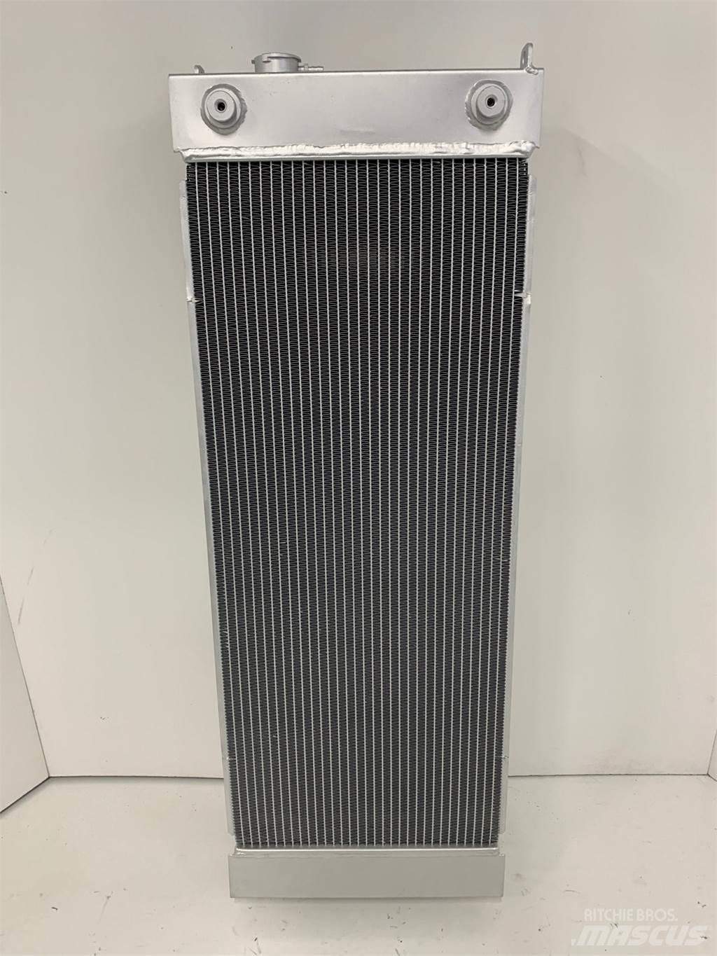 CAT 324D 散熱器/水箱