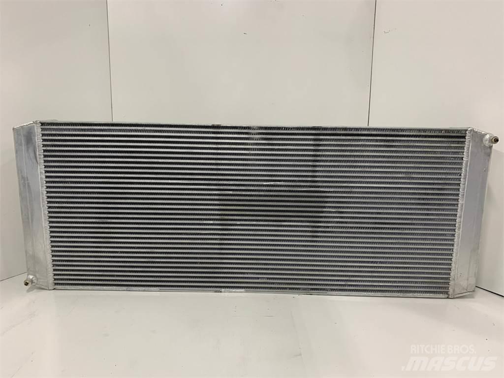CAT D-10 散熱器/水箱