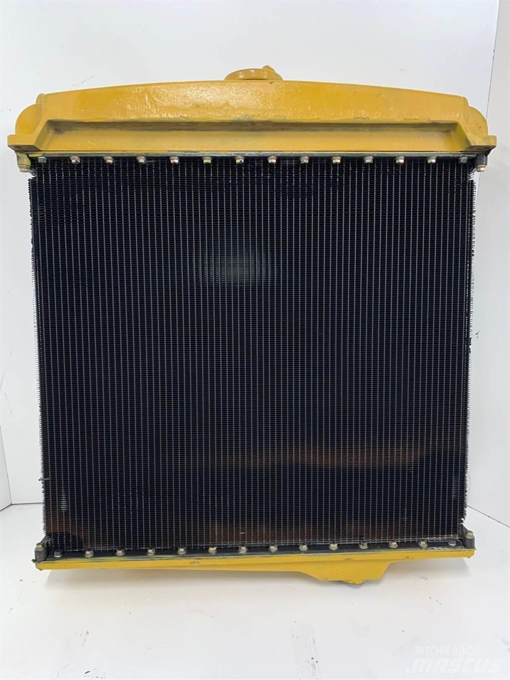 CAT D6C 散熱器/水箱