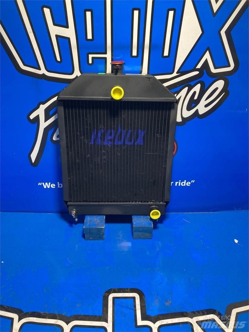 Cummins  散熱器/水箱